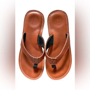 Clarks Roxanna Women Size Brown Leather FlipFlop Sandals Size 7 EUC